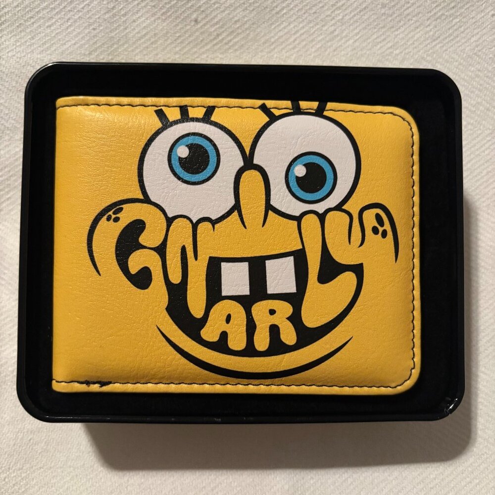 BUCKLE DOWN Bi-Fold Wallet - SpongeBob SquarePants GNARLY Face and Japanese Text